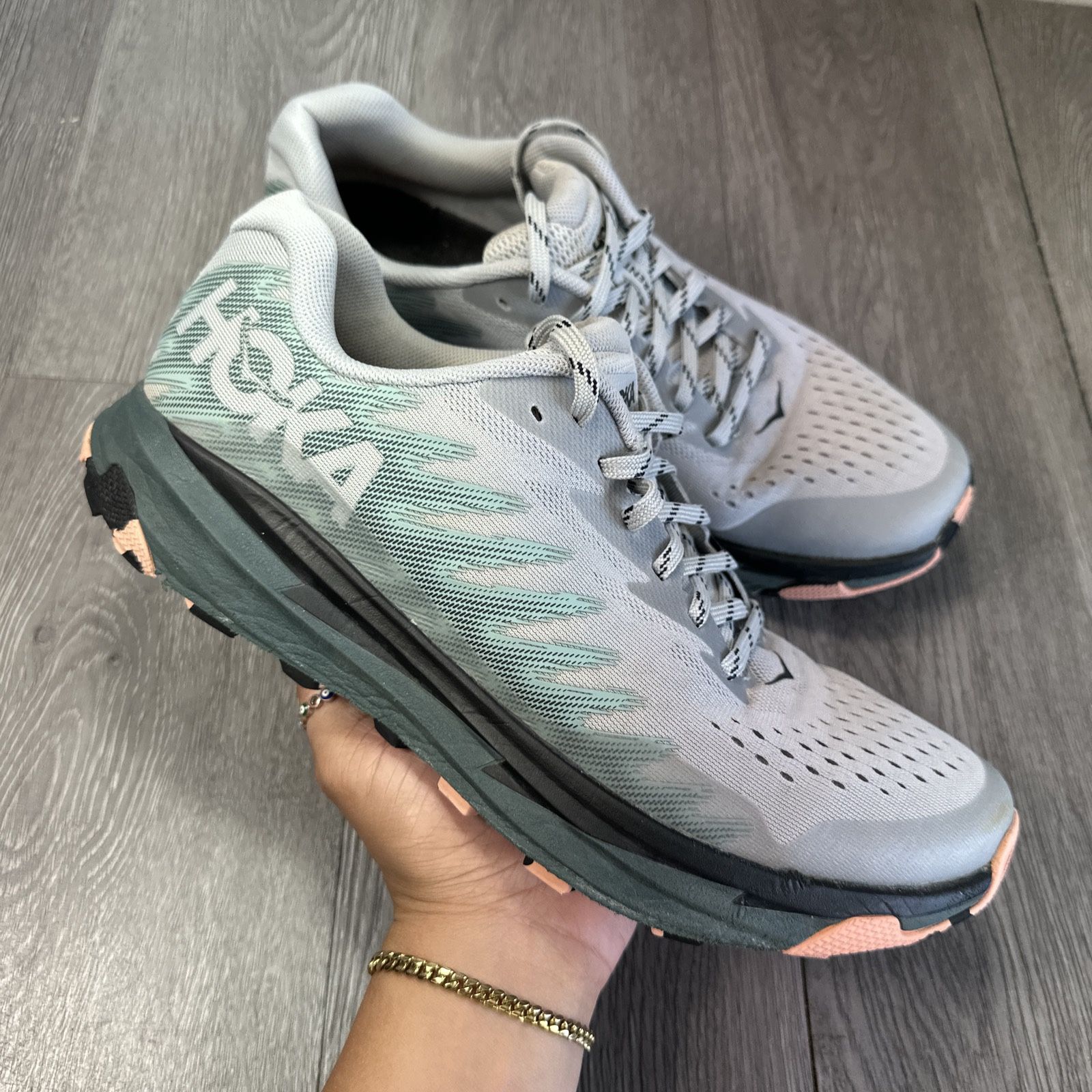 Hoka One One Womens Torrent 3 1127915 HMSP Gray Running Shoes Sneakers Sz 10.5 B