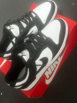 Panda dunks size 10