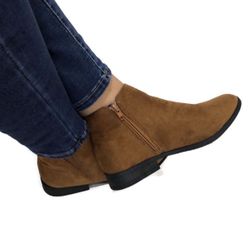 Faux suede tan ankle boots New Size 6