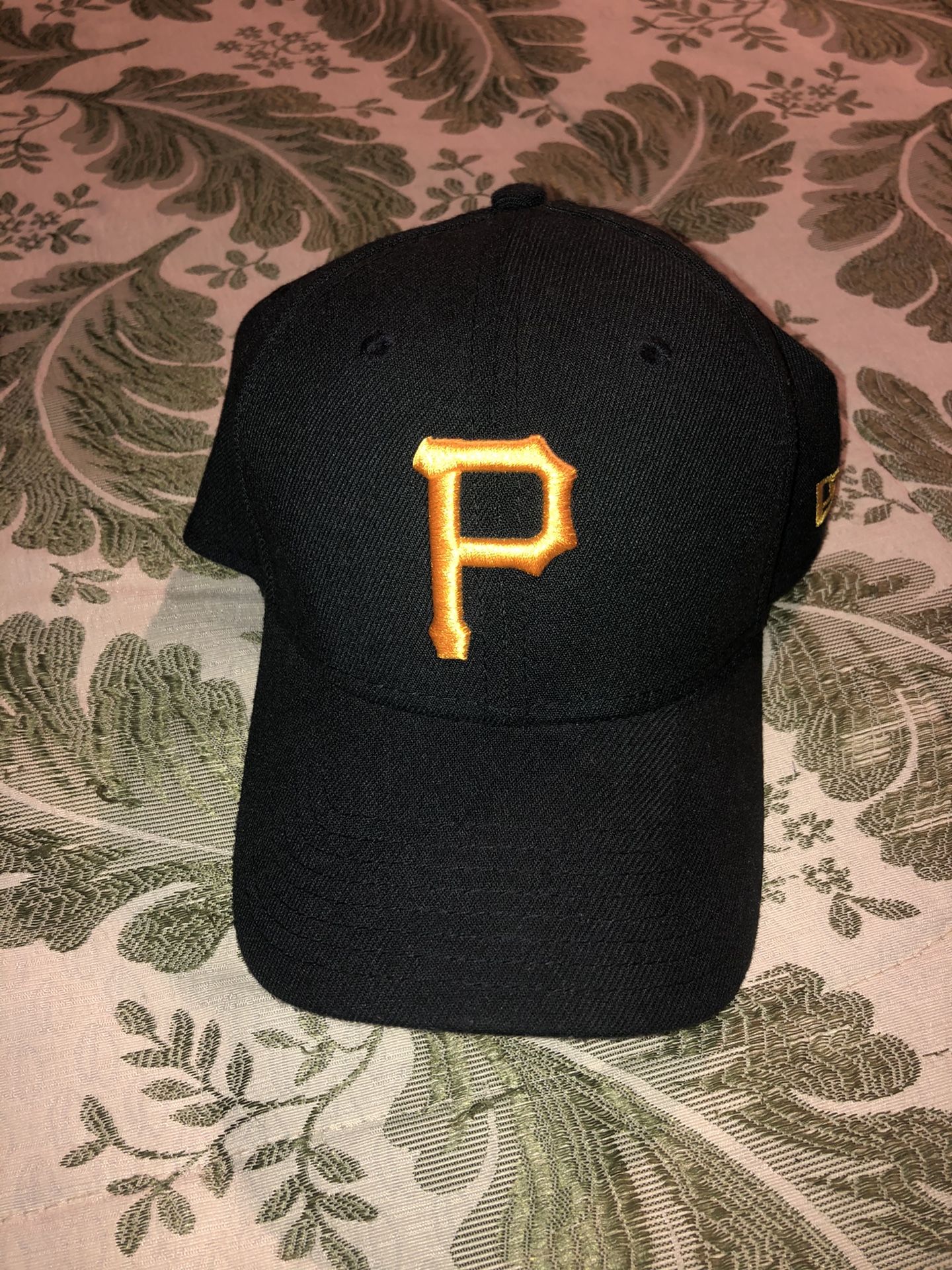 Pittsburgh Pirates Hat