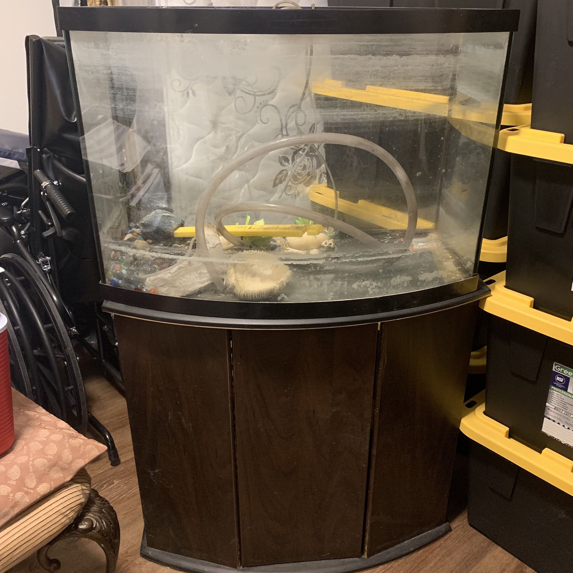 WEIGH WITH YOUR FURNITURE