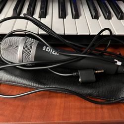IK MULTIMEDIA IRIG MIC - HANDHELD CONDENSER MIC FOR IPHONE/IPOD TOUCH/IPAD