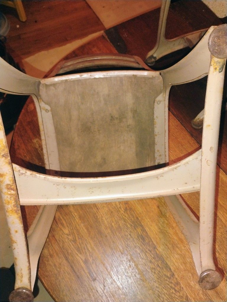 1940's Vintage American Seating Envoy No.13 Children's School Chair