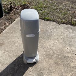 Diaper Genie