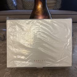 *** MAKE AN OFFER *** Radley London Jewelry Box