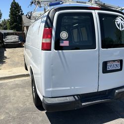 2003 GMC 1ton van