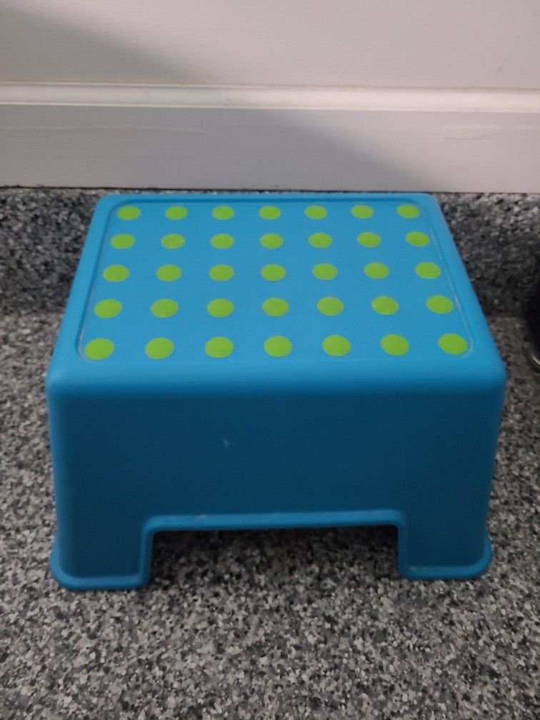 Kids Step Stool