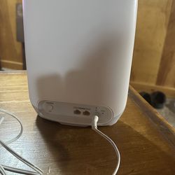 Mesh WiFi system