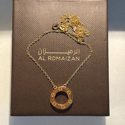 Originally purchased from Al Romaizan Gold & Jewellery. 21K Gold