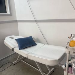 Cama para faciales o cejas