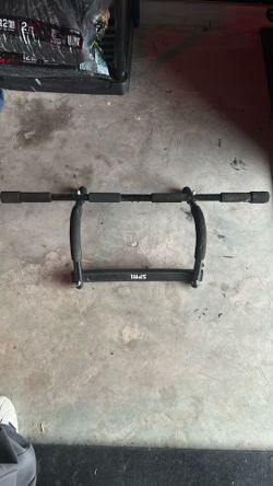 Pull up bar