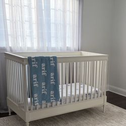 Rh Baby Crib
