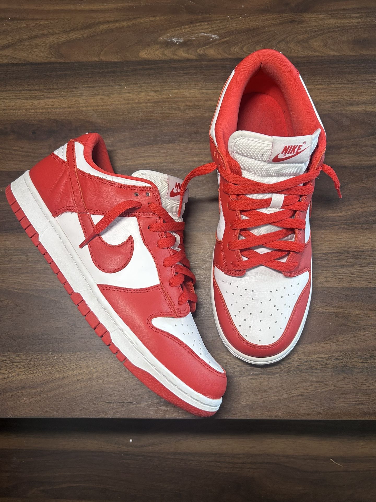 Nike Dunk Low White/ University Red
