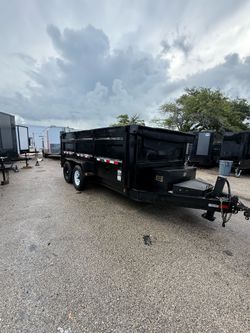 Dump trailer 7 x 14 clean title ready to go to work