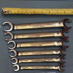 Matco Tools 6 PIECE FLARENUT WRENCH SET Includes sizes: 9mm x 10mm, 11mm x 12mm, 13mm x 14mm, 15mm x 17mm, 16mm x 18mm and 19mm x 21mm