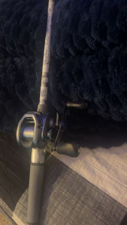 Shimano slx xt reels Johnny morris rod/ eagle fenwick rod and all the luers and backpack