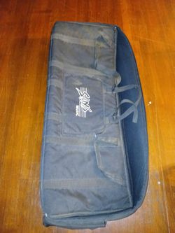 Levy's EM550DXW 76 Key Deluxe Keyboard Synth Gig Bag Case on wheels