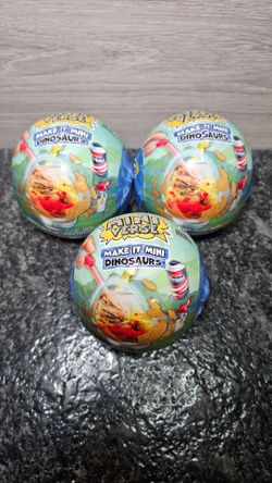 2025 MGA's Miniverse Make It Mini Dinosaurs Jurassic World, 1 Each