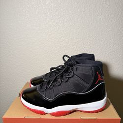 Size 9 Jordan 11 Bred