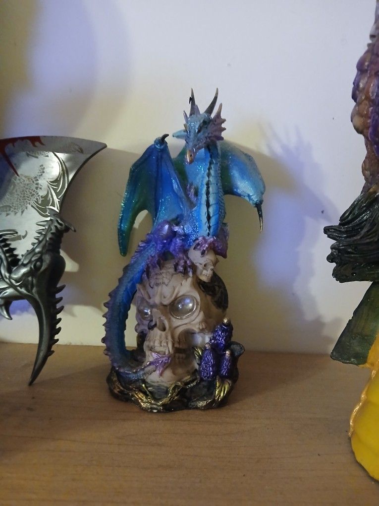 Dragon Statue