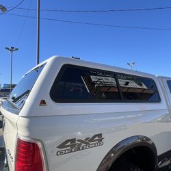 Leer Ram 6 1/2 Foot Camper Shell Topper.