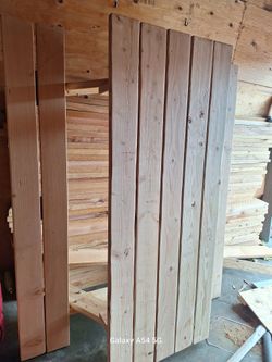 Brand New Picnic Table