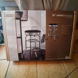 home 24 Inch Barstool New In Box