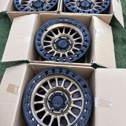 KMC Toyota Tacoma Wheels Chevy Silverado 6x139.7 