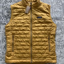 Brand New Patagonia Vest