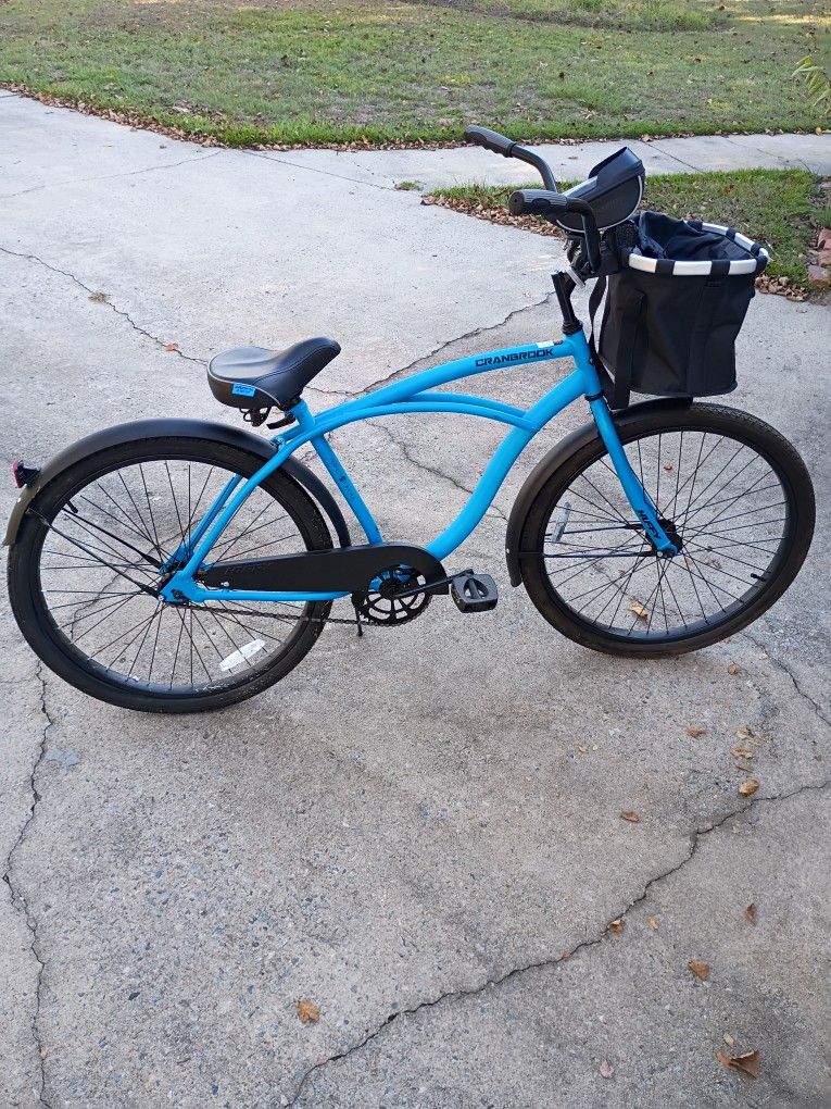 Huffy Cranbrook 26" Bicycle w/ Phone Holder & Basket