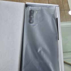 Free phones and service for free
