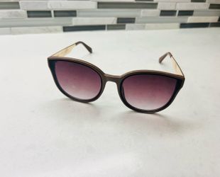 Quay date night sunglasses