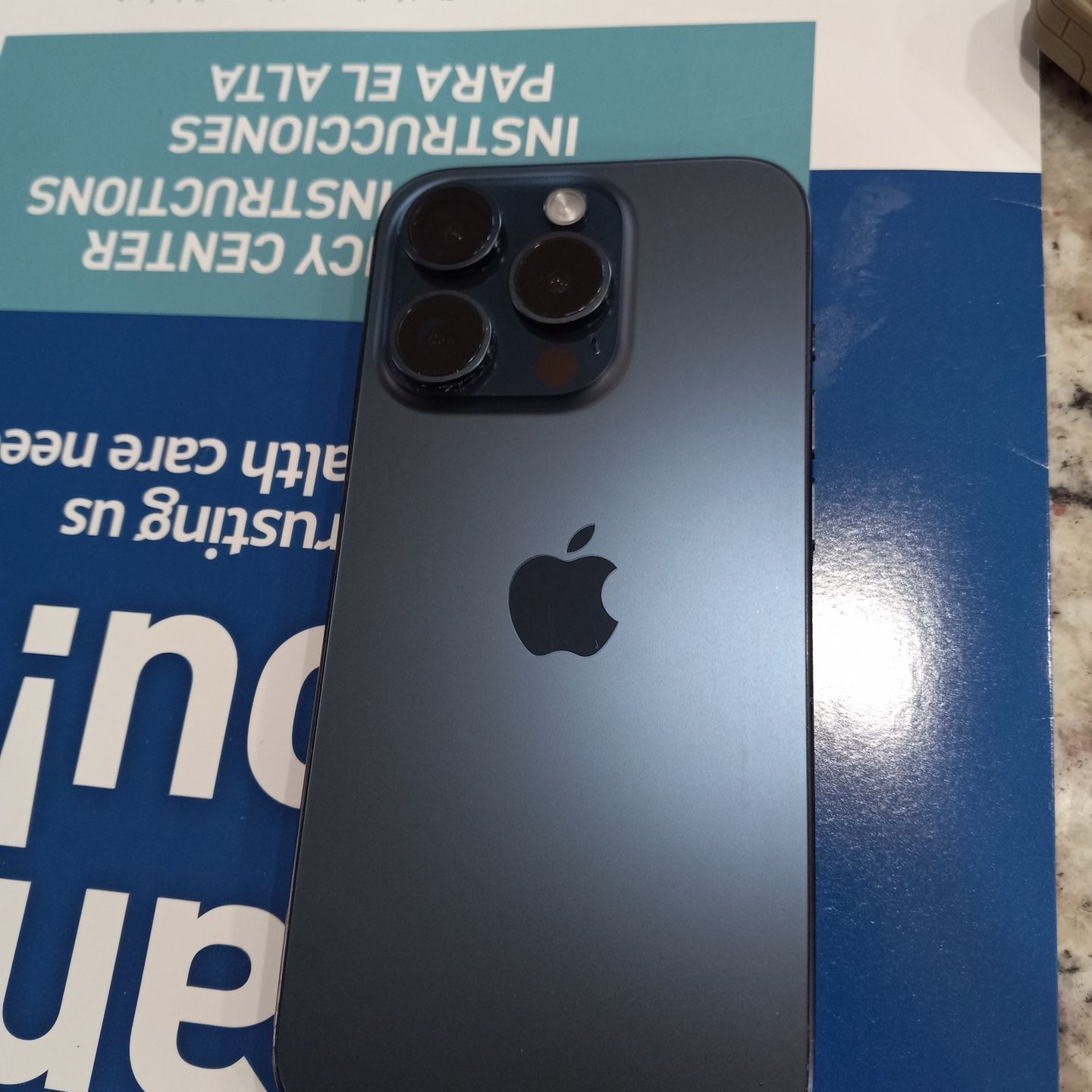 iPhone 15 Pro 258GB, Blue. 