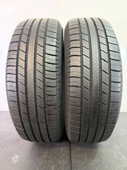 225 65 17 Michelin Defender 2 Used Tires 90% Life