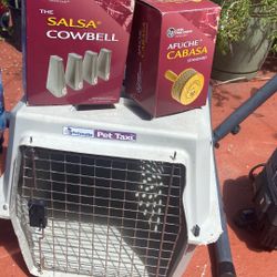 Crate / Pet Carrier : Pet Taxi