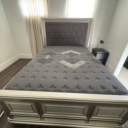 Queen Bed Frame And Dresser 