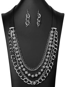 Elegant Necklace Set