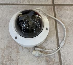 Hikvision DS-2CD2742FWD-I 4MP PoE IP Dome Security Camera