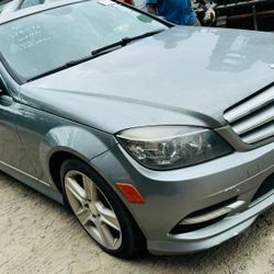 2011 MERCEDES C-CLASS