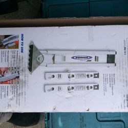 Werner Ladder Leveler