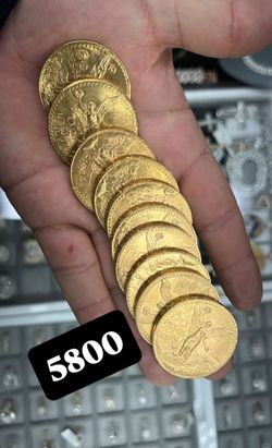 Vendo oro barato sigan mi Instagram familia_cadenas mi tienda está en Huntington park se llama familia cadenas (google) 14k oro para todas ocasiones N