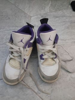 Kids shoes size 10c