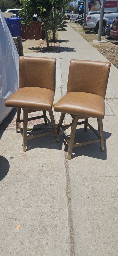 2.Stools H25"