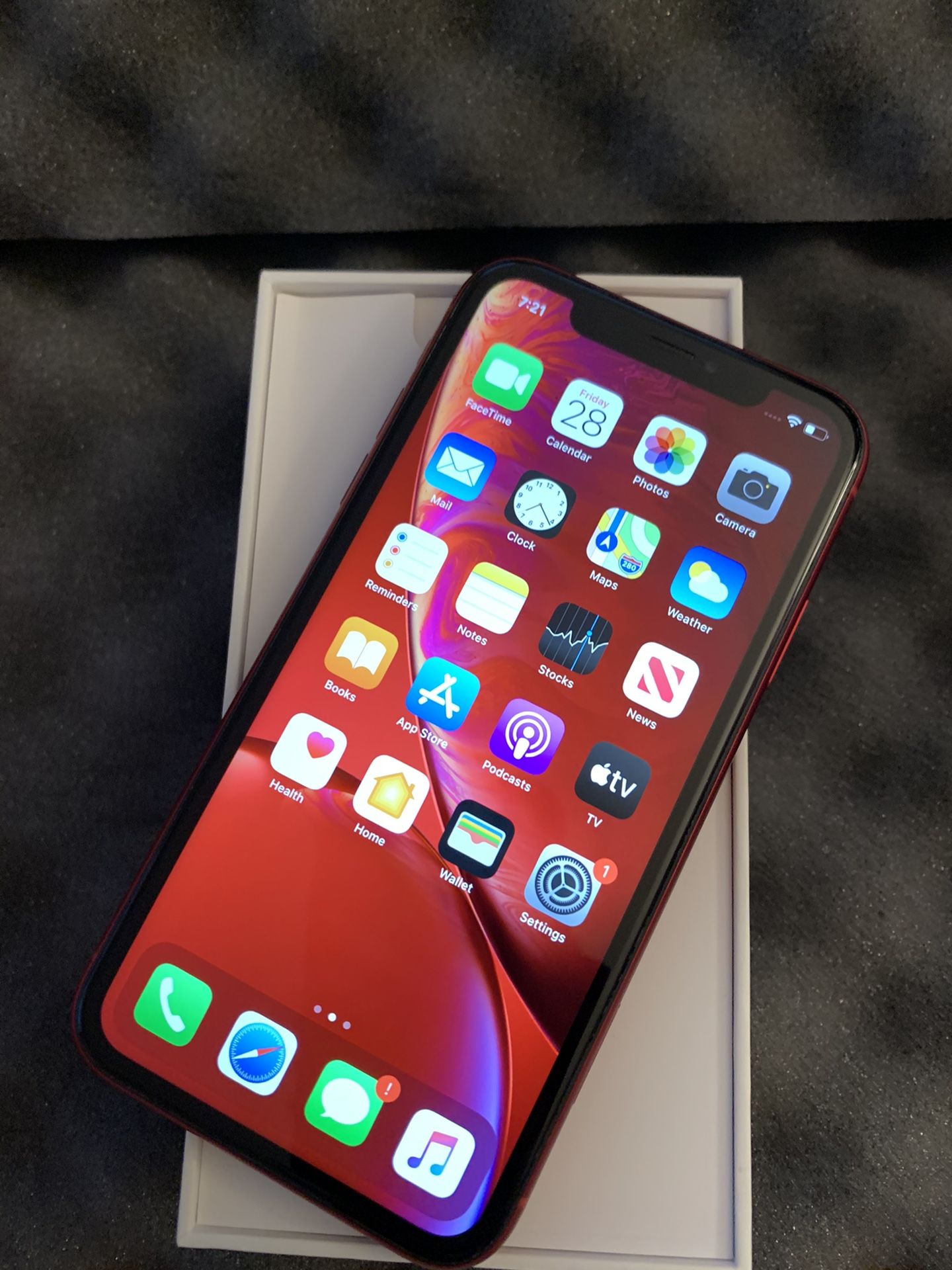 Iphone XR 64GB Red ANY CARRIER