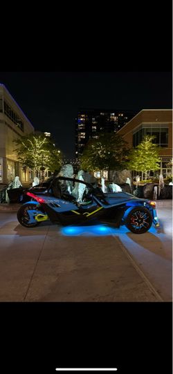 2023 polaris slingshot R
