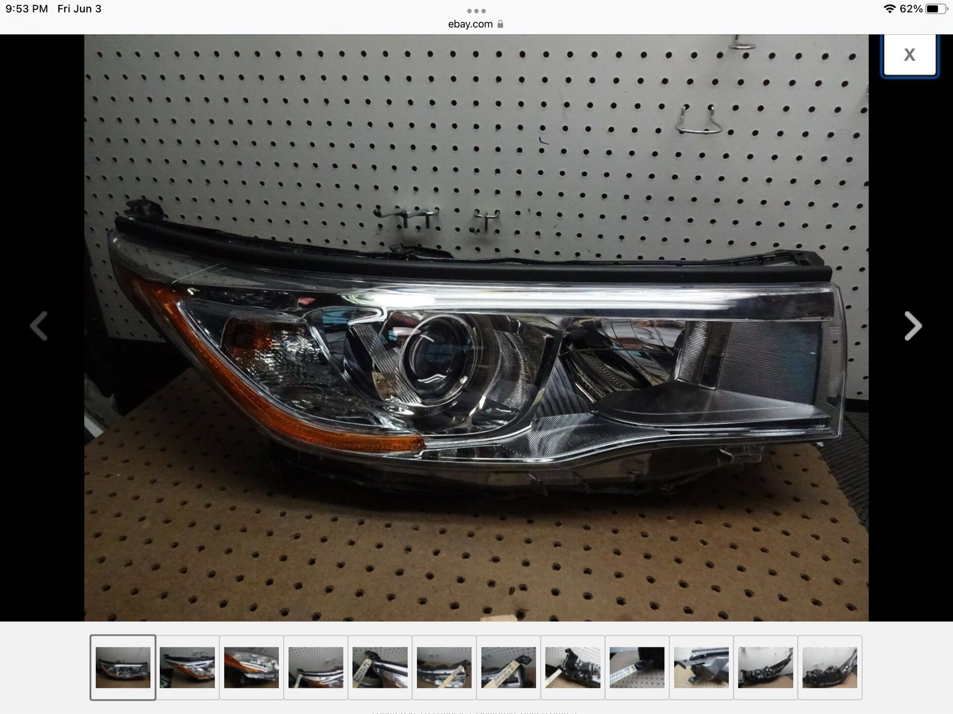 2014-2015 TOYOTA HIGHLANDER HALOGEN RIGHT PASENGER HEADLIGHT OEM 