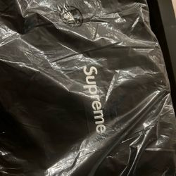 Supreme Box Logo Hooded Sweatshirt 