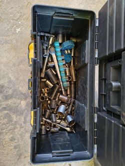 Sockets and rachets