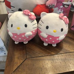 2) Hello Kitty Toys