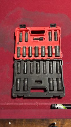 Impact socket set